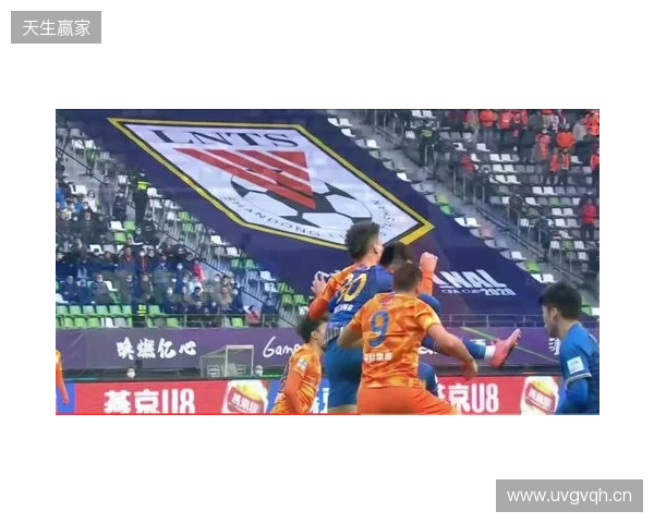 博主：国安下午集结韩佳奇现身，个别球员已从基地搬走私人物品