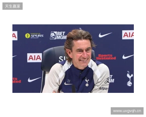 弗兰克:水晶宫体系和曼联相似?不同的球队不能拿来相提并论 弗兰克:水晶宫体系和曼联相似?不同的球队不能拿来相提并论